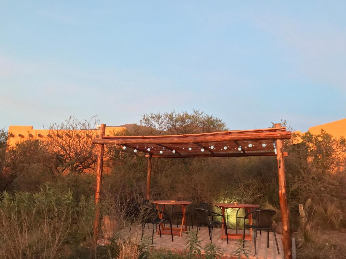Cabanas Taos Pueblo Capilla del Monte Ngoại thất bức ảnh